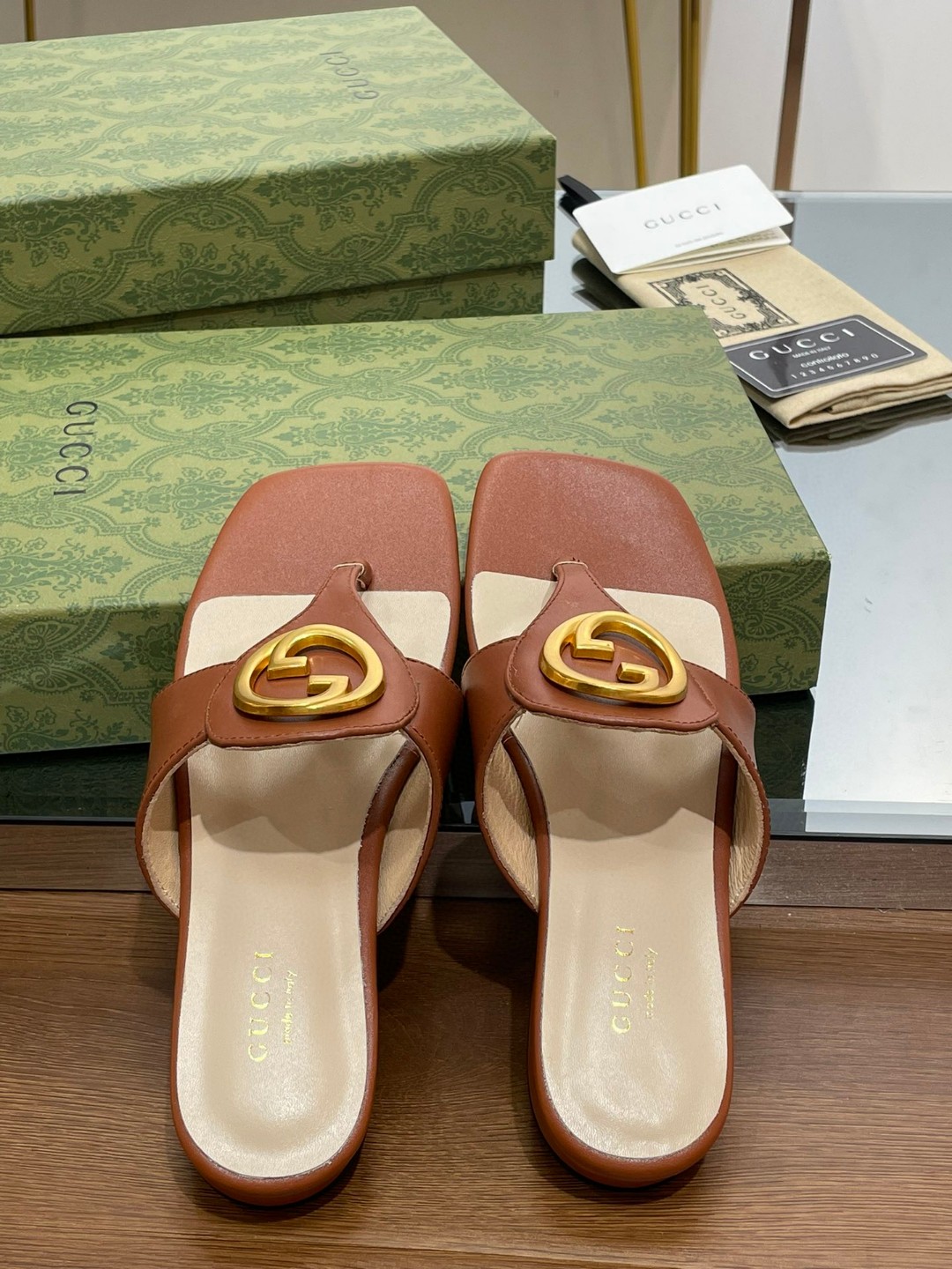 Gvc*1 Blondie Thong Sandal Brown For Women 