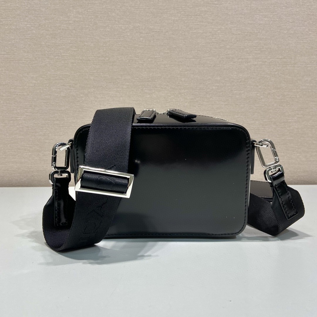 Pra*a Small Pra*a Brique Bag Black For Women 7.4 in / 19 cm 2VH070_ZO6_F0002_V_ZMI