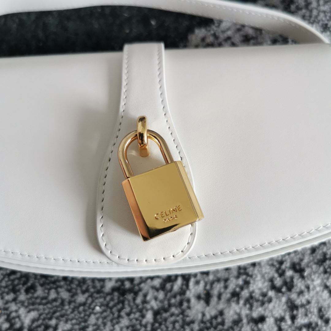 Ce1i*e Clutch On Strap Tabou In Triomphe Smooth White/Brown/Black For Women 7in/18cm 10I593DQ1.01CK