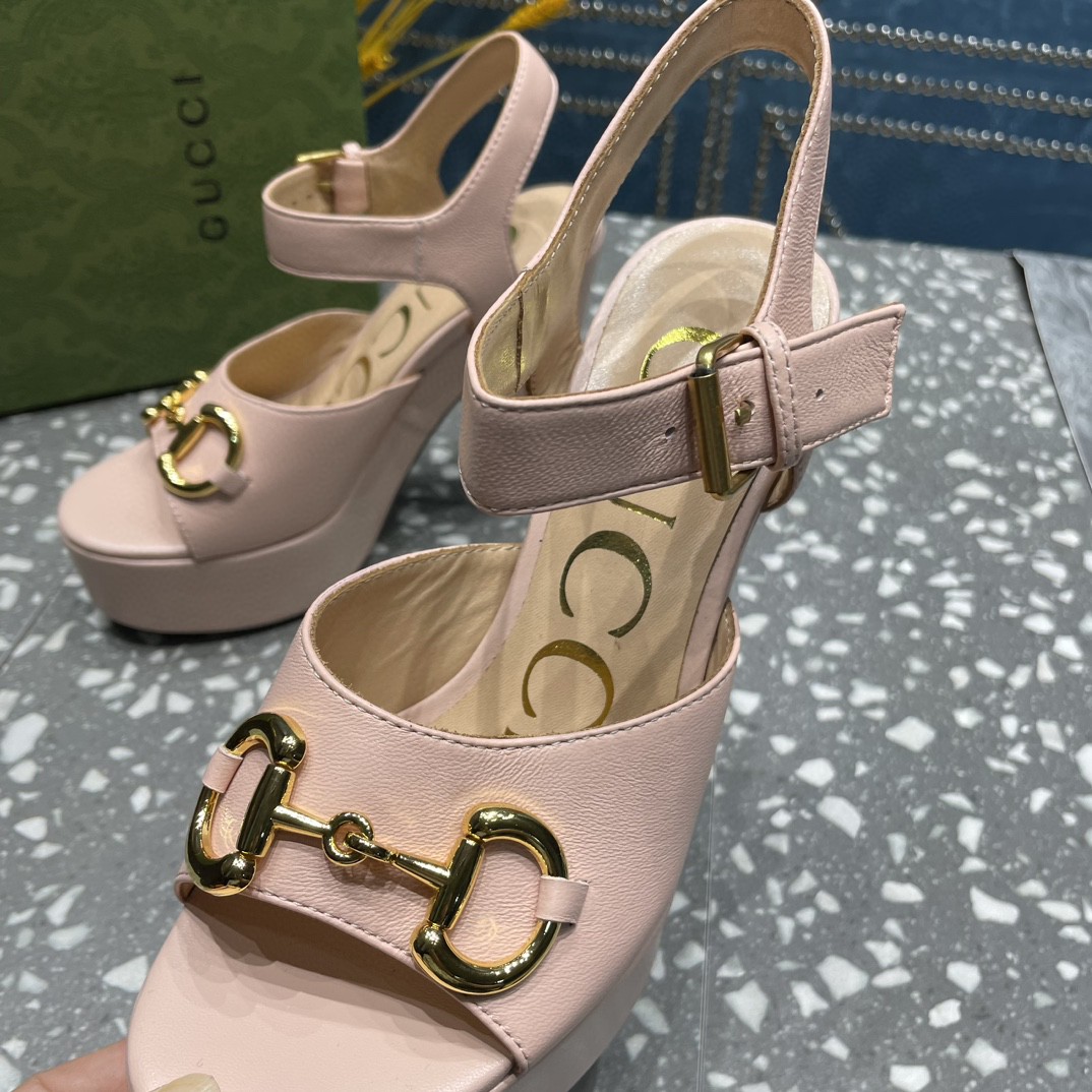Gvc*1 Platform Sandal With Horsebit Light Pink For Women 