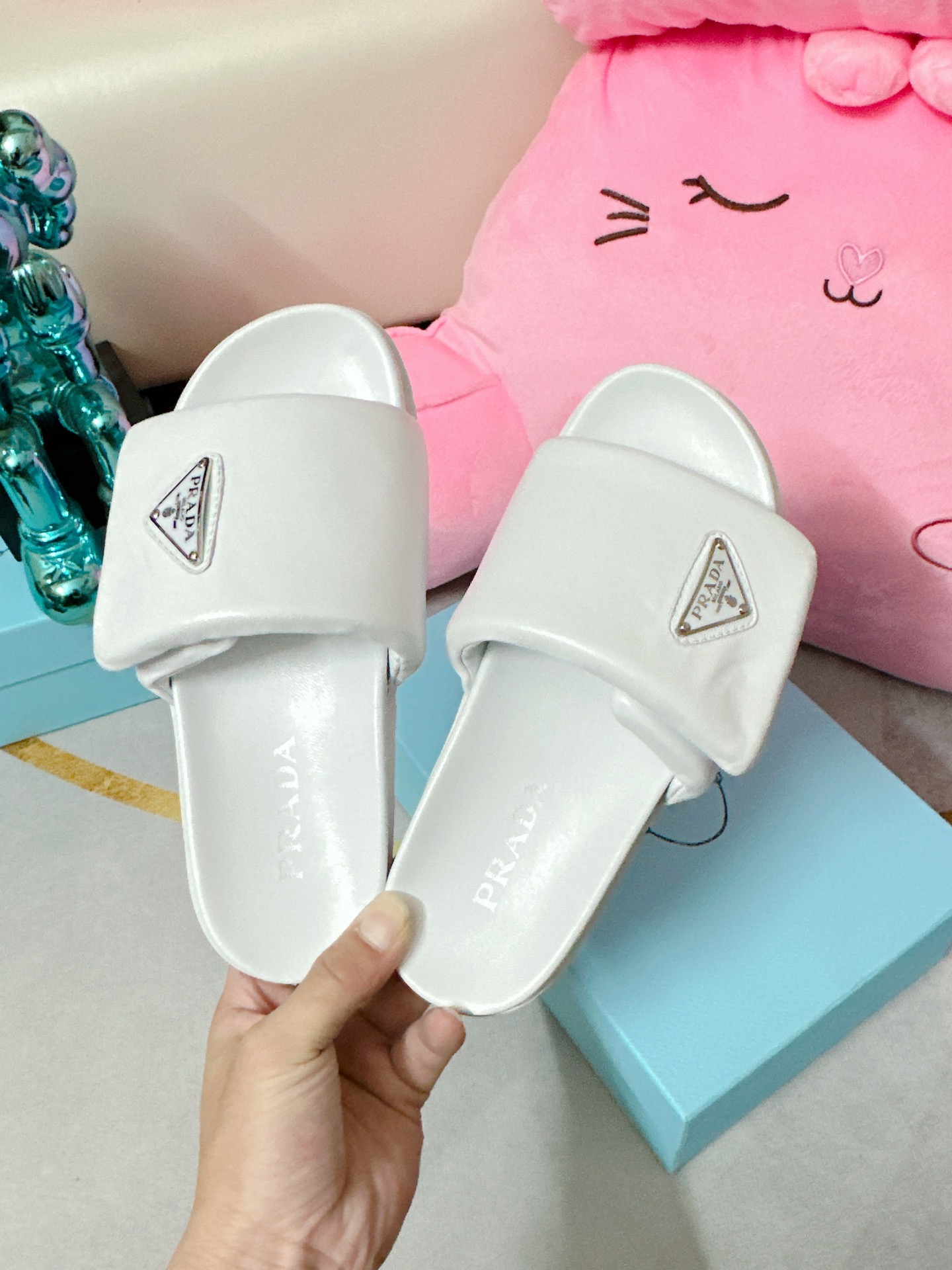 Pra*a Soft Padded Nappa Slides White For Women 0.8 in/ 2cm 1XX648_2DL8_F0009_F_020