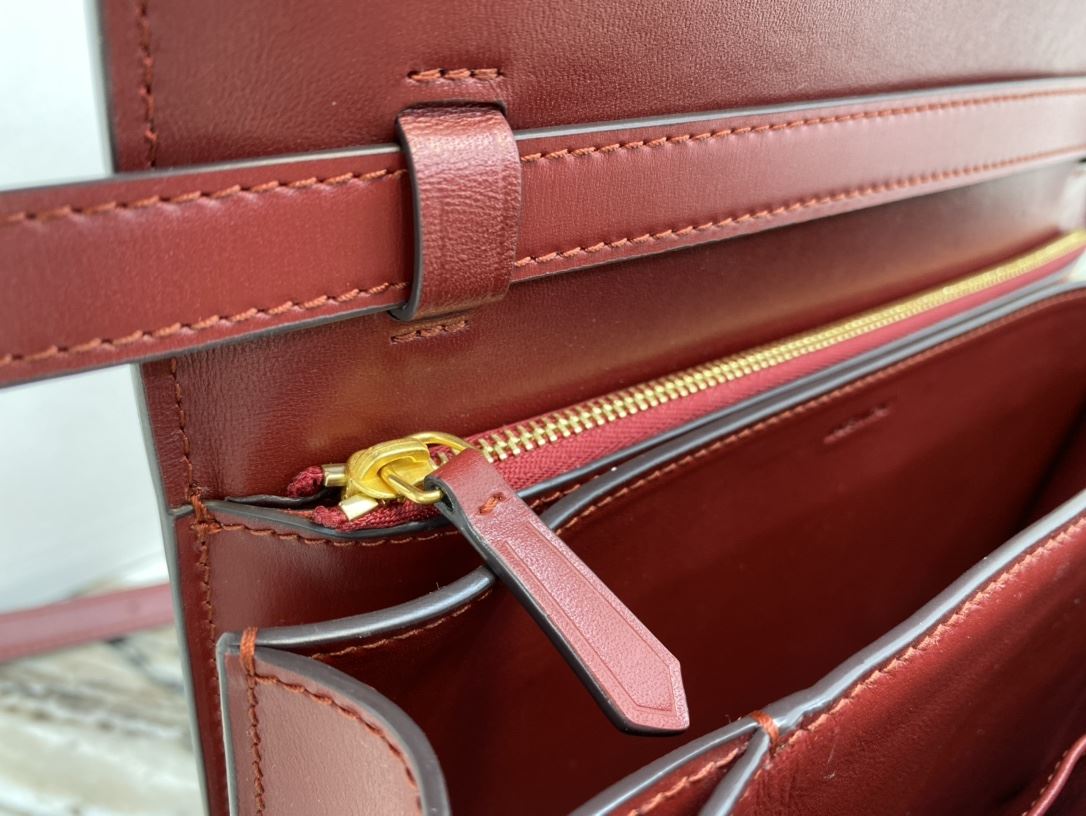 Ce1i*e Teen Classic Bag In Box Black/Brown/Red/Burgundy/Green/Dark Red For Women 7in/18.5cm 192523DLS.38NO