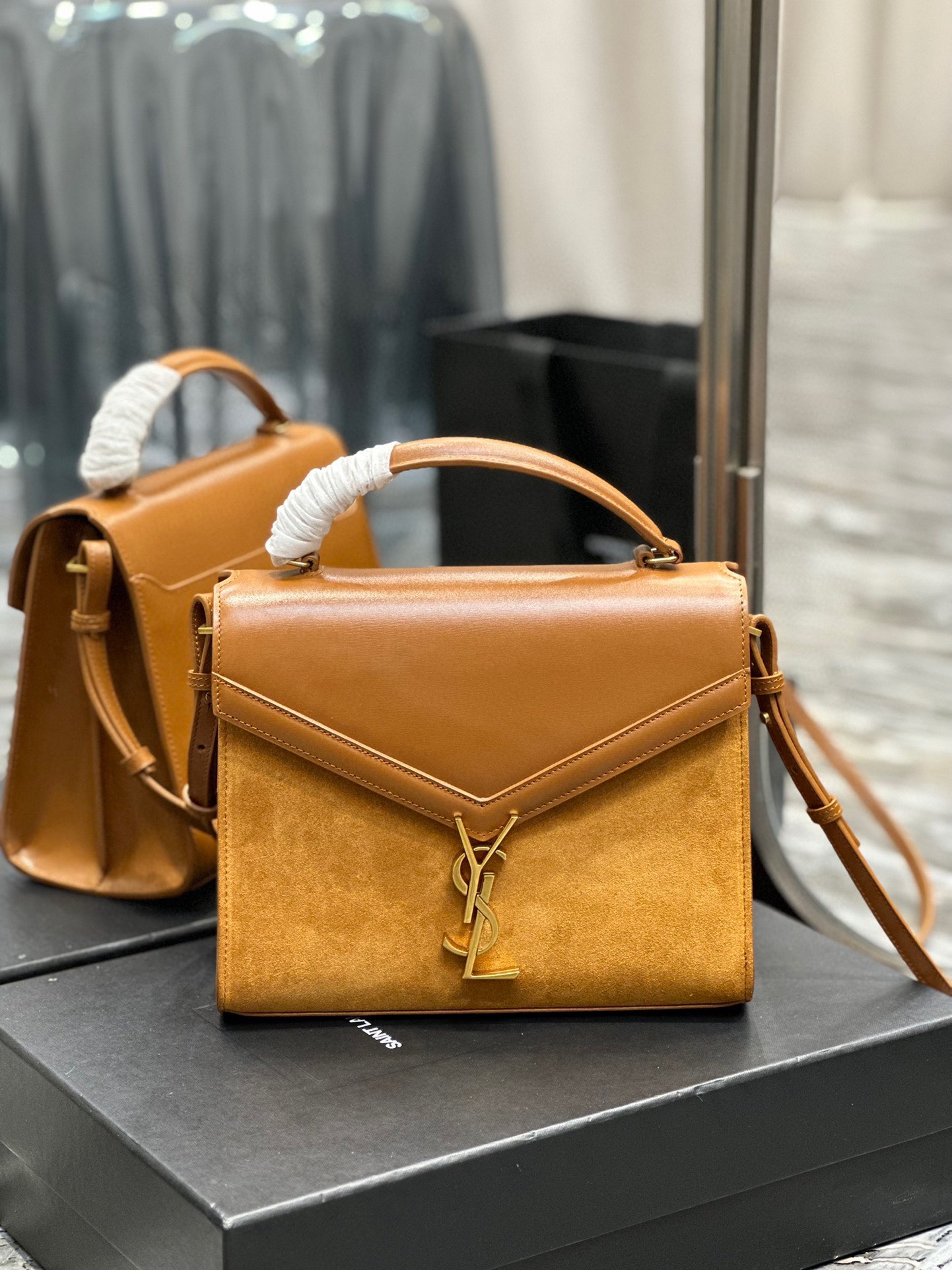 Sa1nt Lau*nt Cassandra Medium Top Handle Bag Black/White/Burgundy/Grey/Brown For Women‎ 9.6in/24.5cm