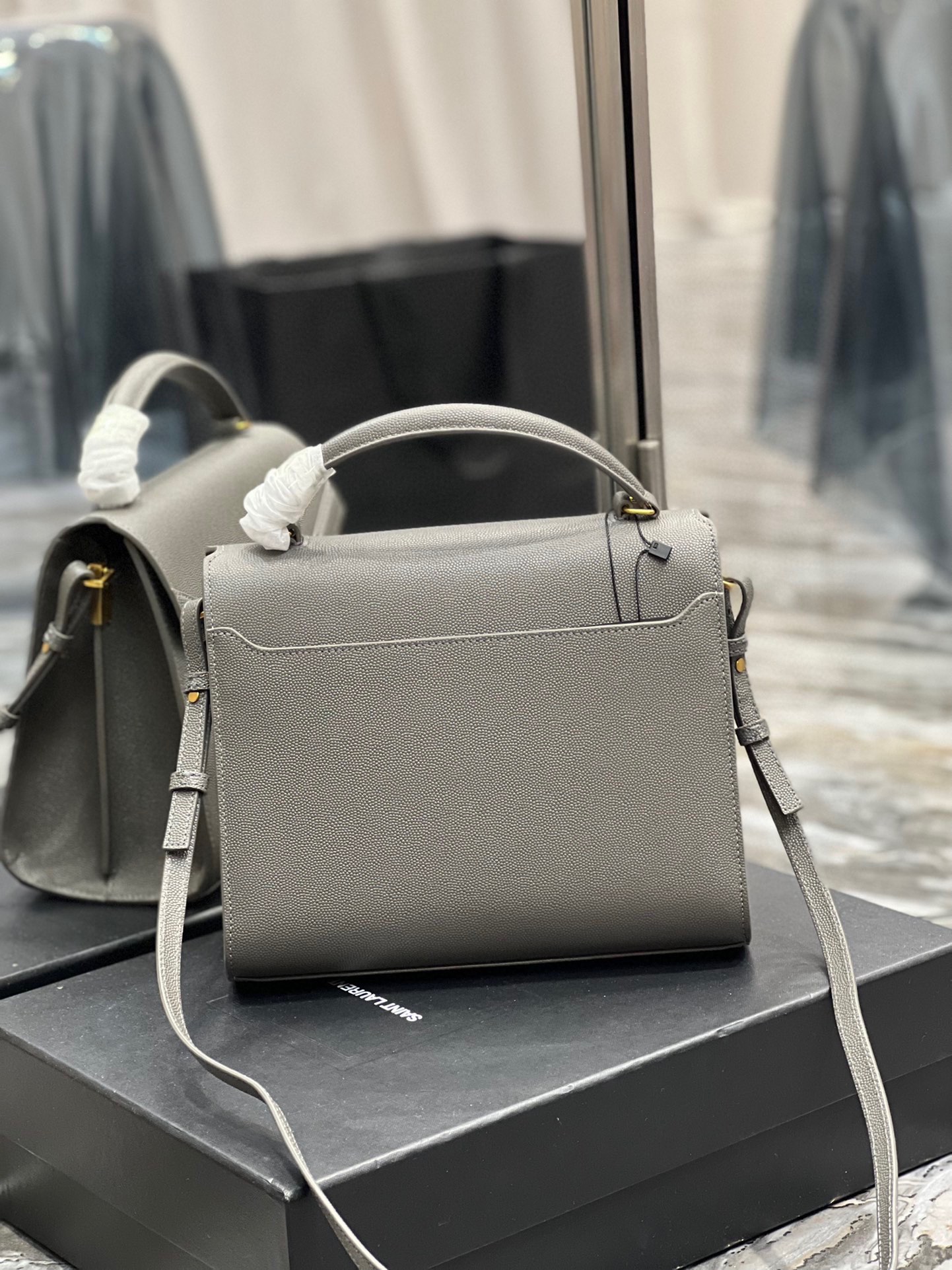 Sa1nt Lau*nt Cassandra Medium Top Handle Bag Black/Burgundy/Green/Grey/Light Yellow For Women‎ 9.6in/24.5cm 6239310SX0W2045