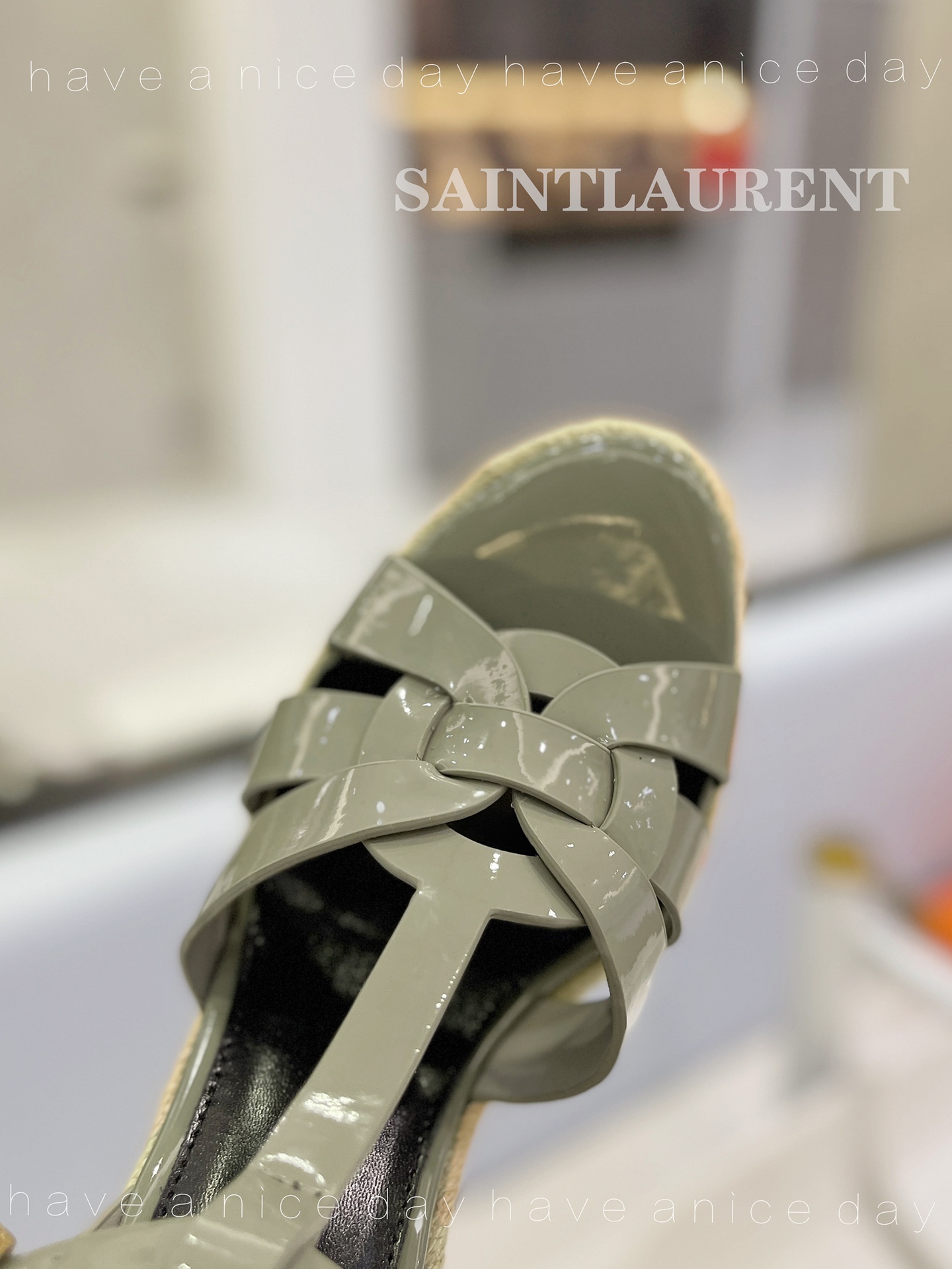 Sa1nt Lau*nt Tribute Espadrilles In Patent Green Khaki For Women