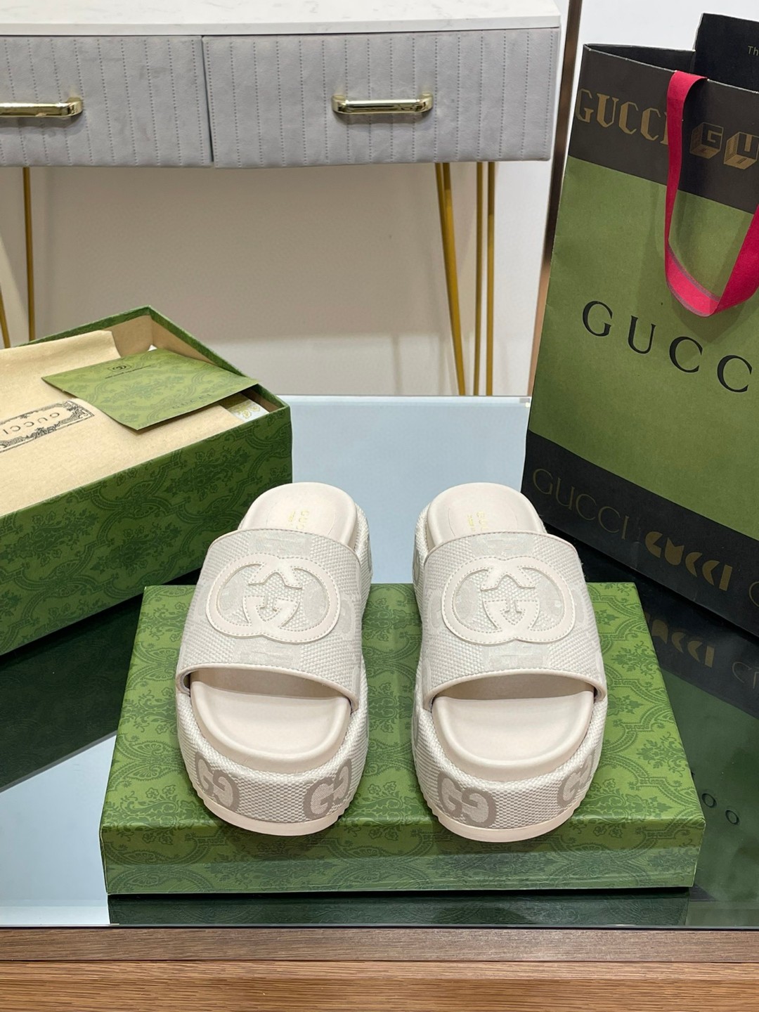 Gvc*1 Platform Slide Sandal White For Women 