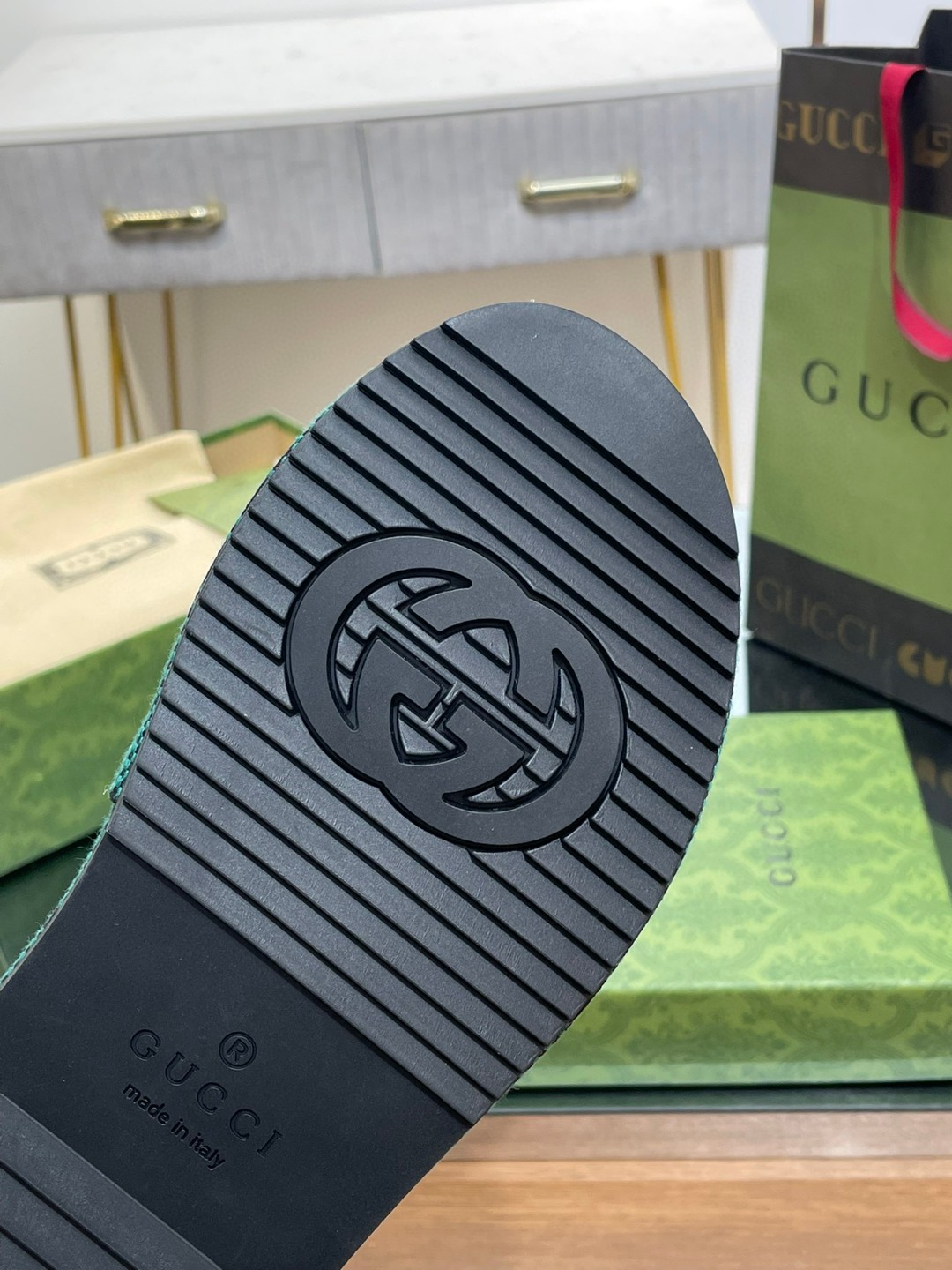 Gvc*1 Platform Slide Sandal Green For Women ‎