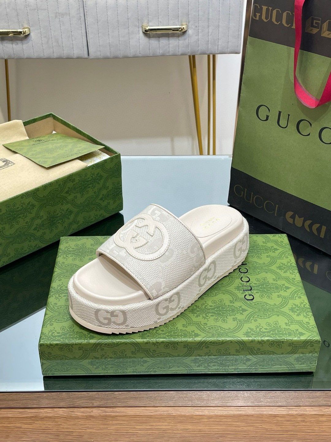 Gvc*1 Platform Slide Sandal White For Women 