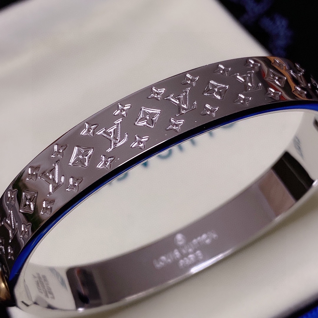 L0vis Vvtt0n Bracelet Silver For Women