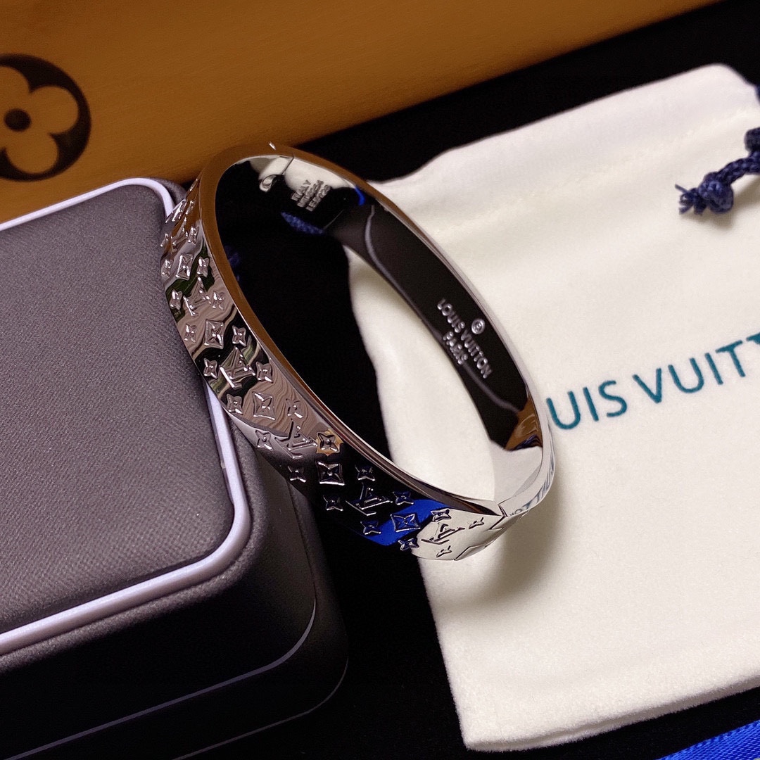L0vis Vvtt0n Bracelet Silver For Women