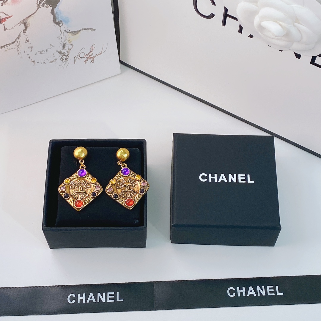 Ch**el Glass Earrings Gold For Women