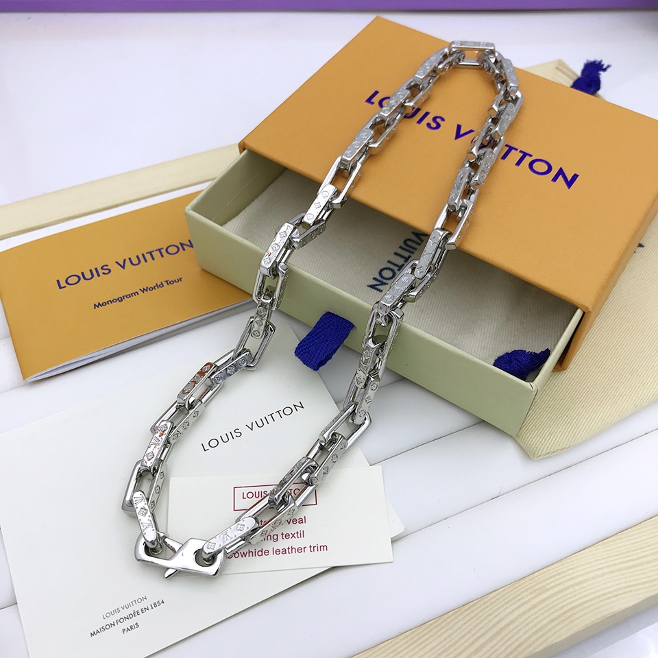 L0vis Vvtt0n Monogram Chain Necklace Silver Tone For Men M00307