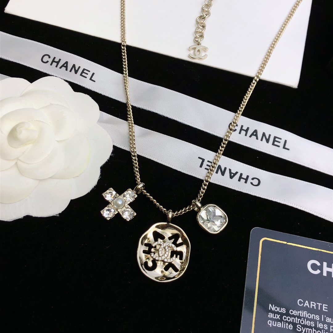 Ch**el Necklace Gold For Women
