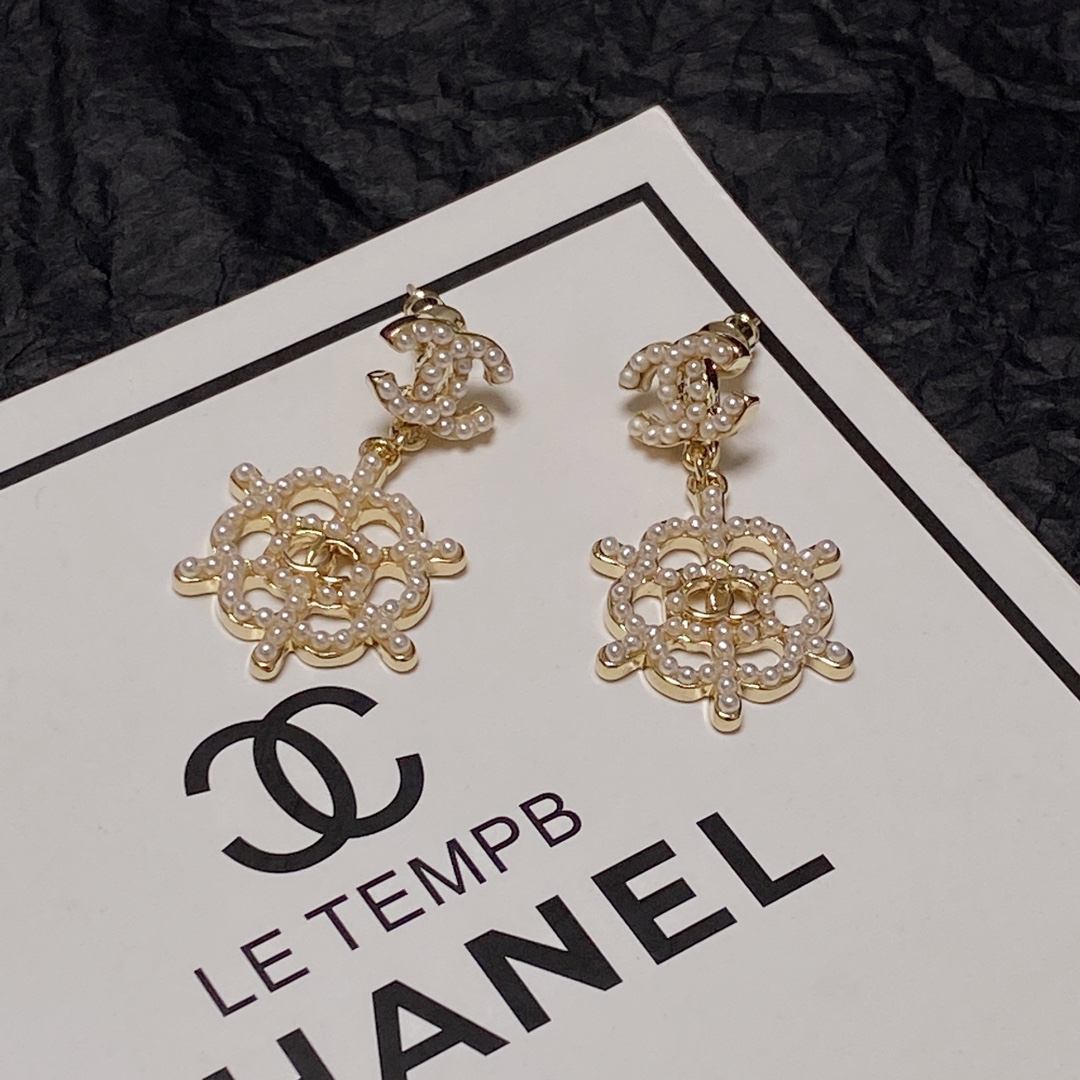 Ch**el Pearl Earrings Gold For Women