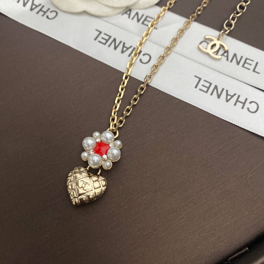 Ch**el Red Stone Hit Point Necklace Gold Tone For Women