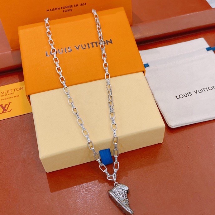 L0vis Vvtt0n Shoe Necklace Silver For Women