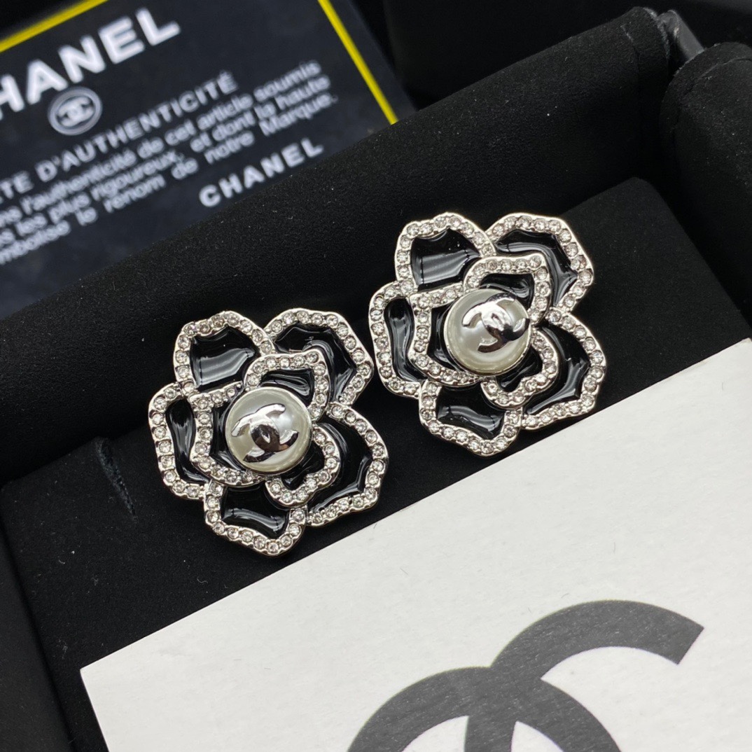 Ch**el Sweet Lady Camellia Earrings Black For Women