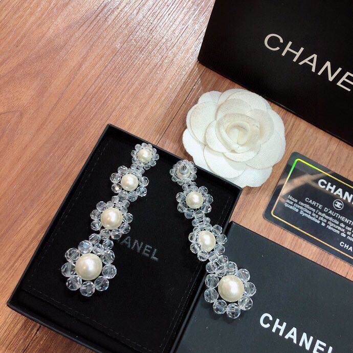 Ch**el Transparent Pearl Earrings White For Women
