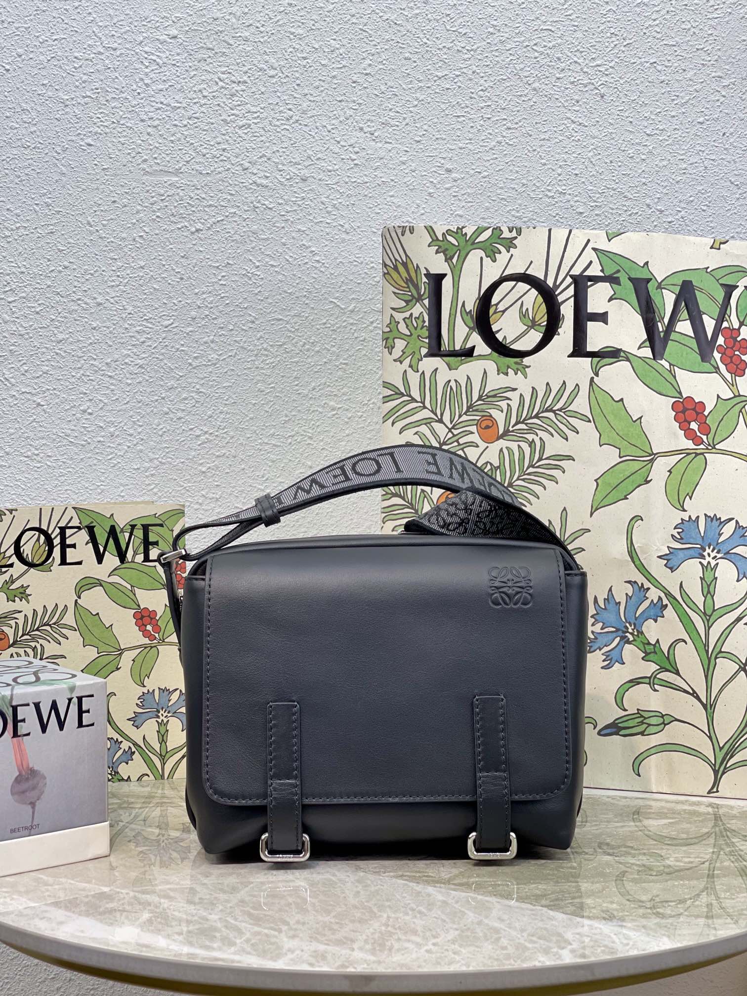 L0ew* XS Military Messenger Bag Black/Green/Navy Blue For Women 9.1in / 23cm B553A72X22