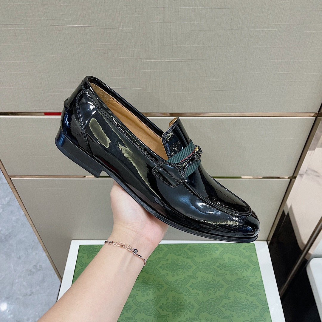 Gvc*1 Loafer With Interlocking G Black For Men