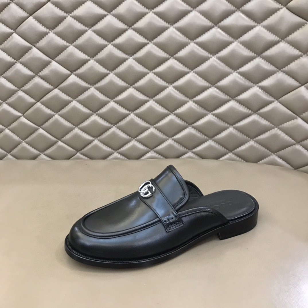 Gvc*1 Slipper With Interlocking G Black For Men