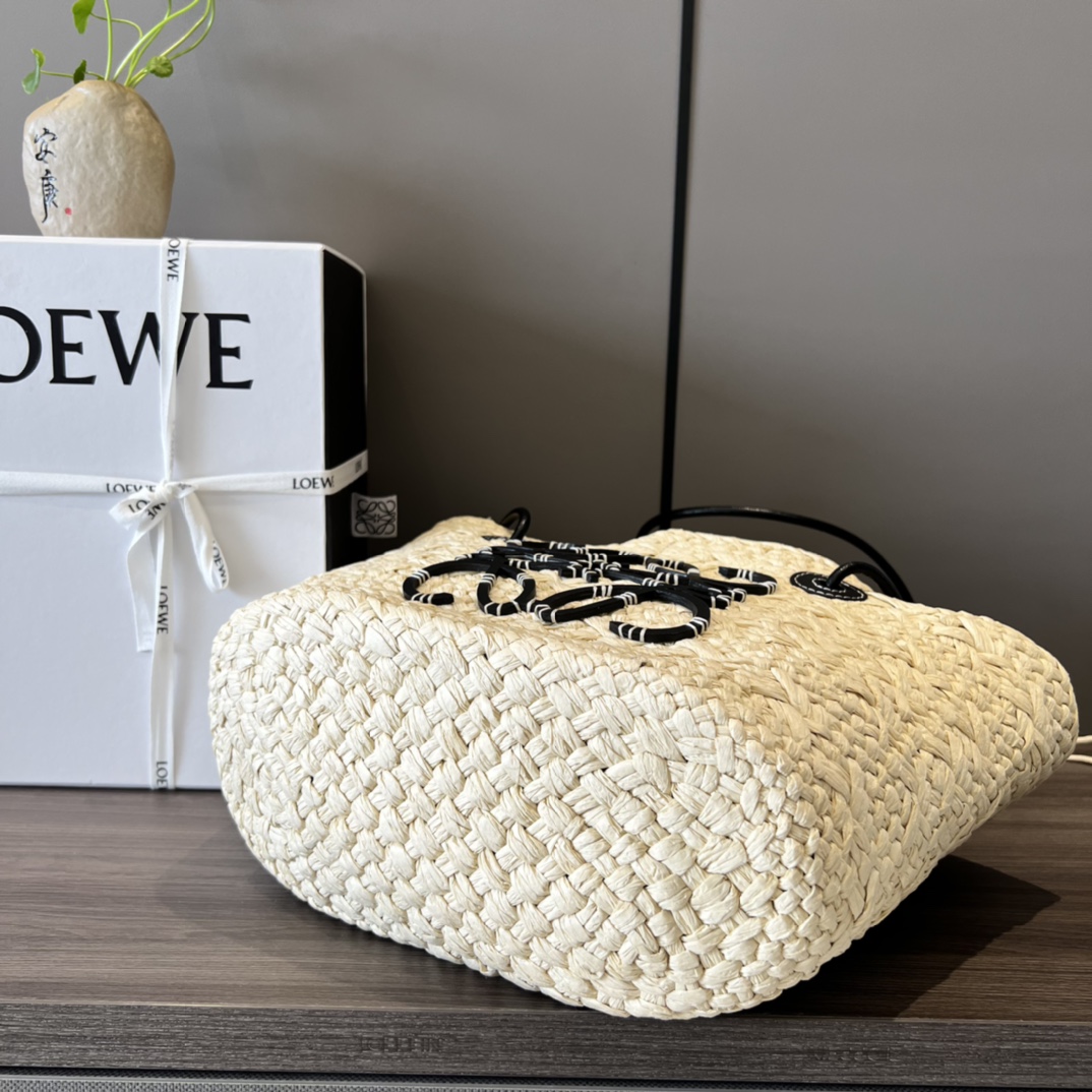 L0ew* Small Anagram Basket Bag Beige/Black For Women 15in / 38cm A223P65X01