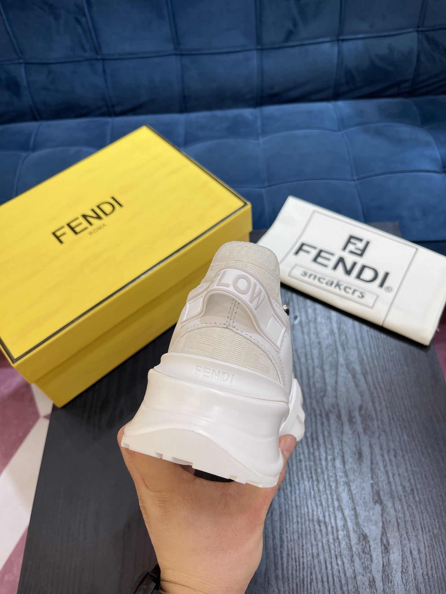 F**di FD Flow Sneakers White For Men 7E1392AK1QF1HGQ