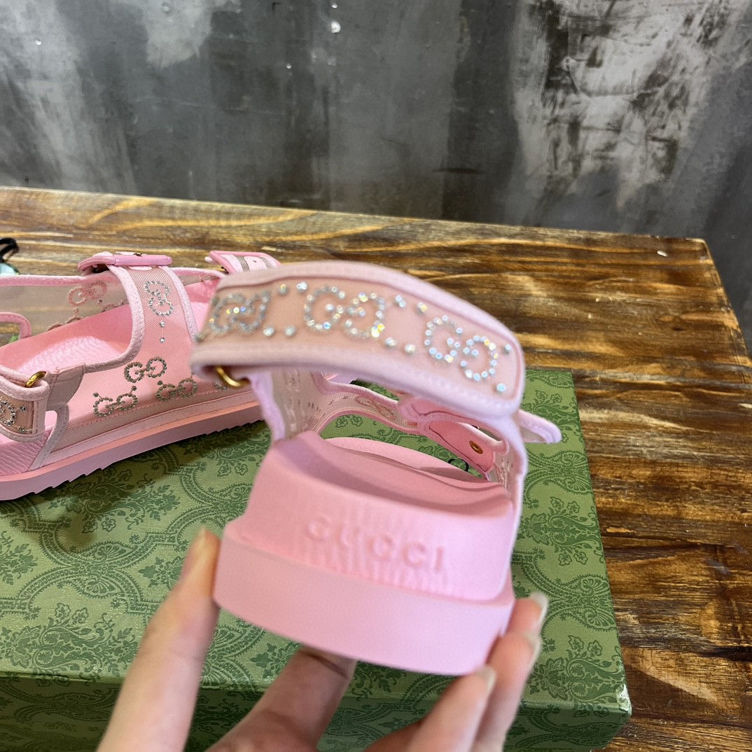 Gvc*1 GG Sandal With Crystals Pink For Women