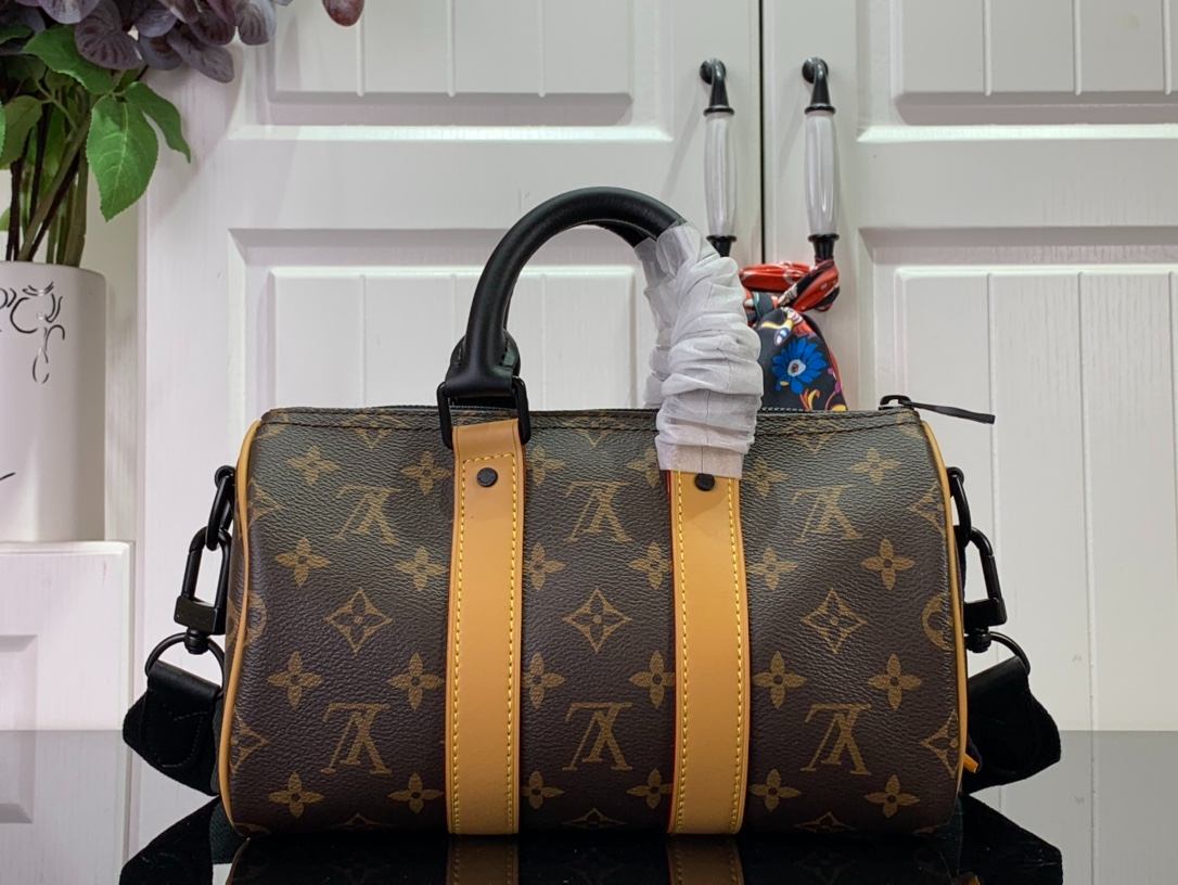 L0vis Vvtt0n Keepall Bandoulière 25 Bag Brown/Black 25cm/ 9.8 in M46687