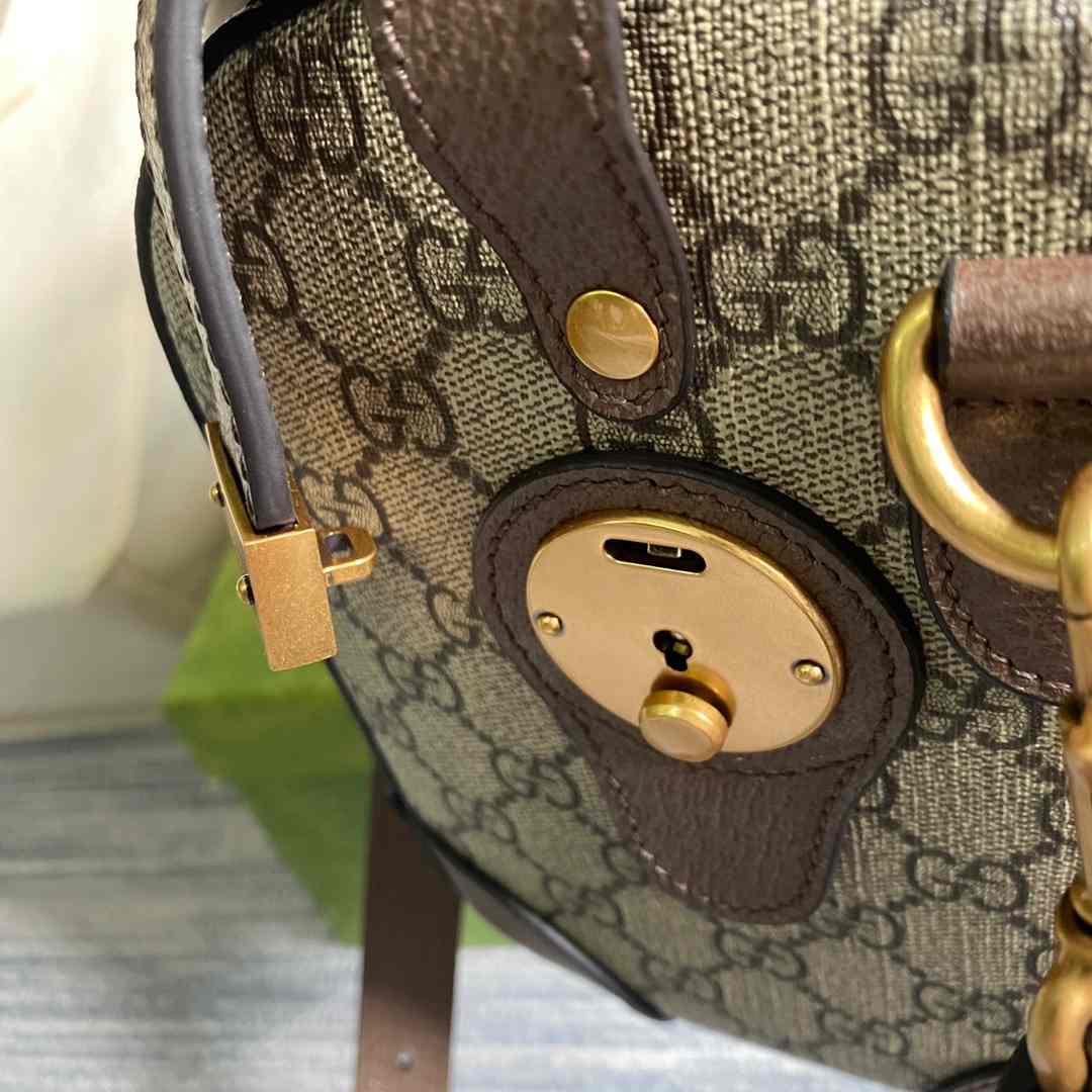 Gvc*1 Soft GG Svp*me Duffle Bag Brown 14.1 in/ 36 cm