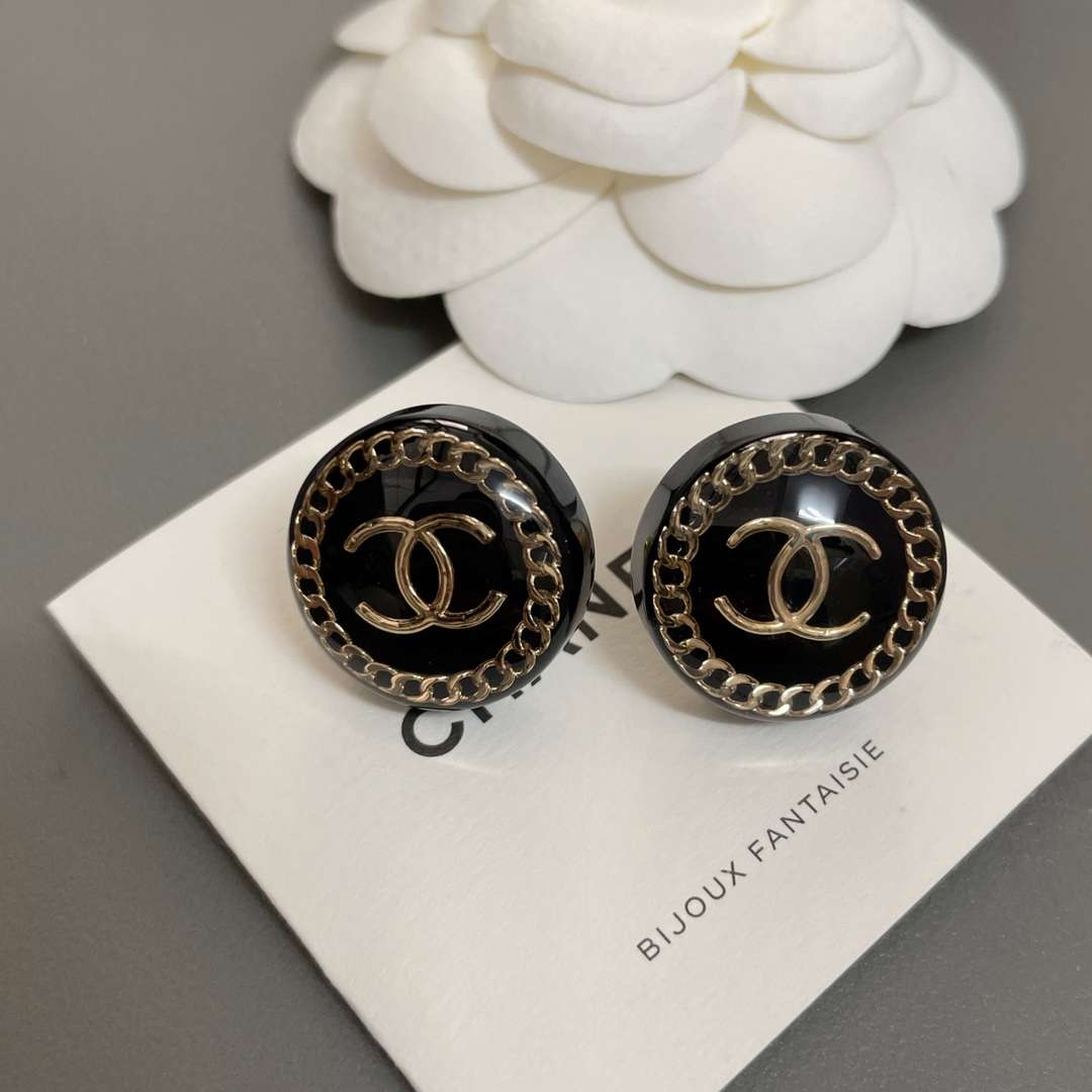 Ch**el Round Acrylic Stud Earrings Black For Women