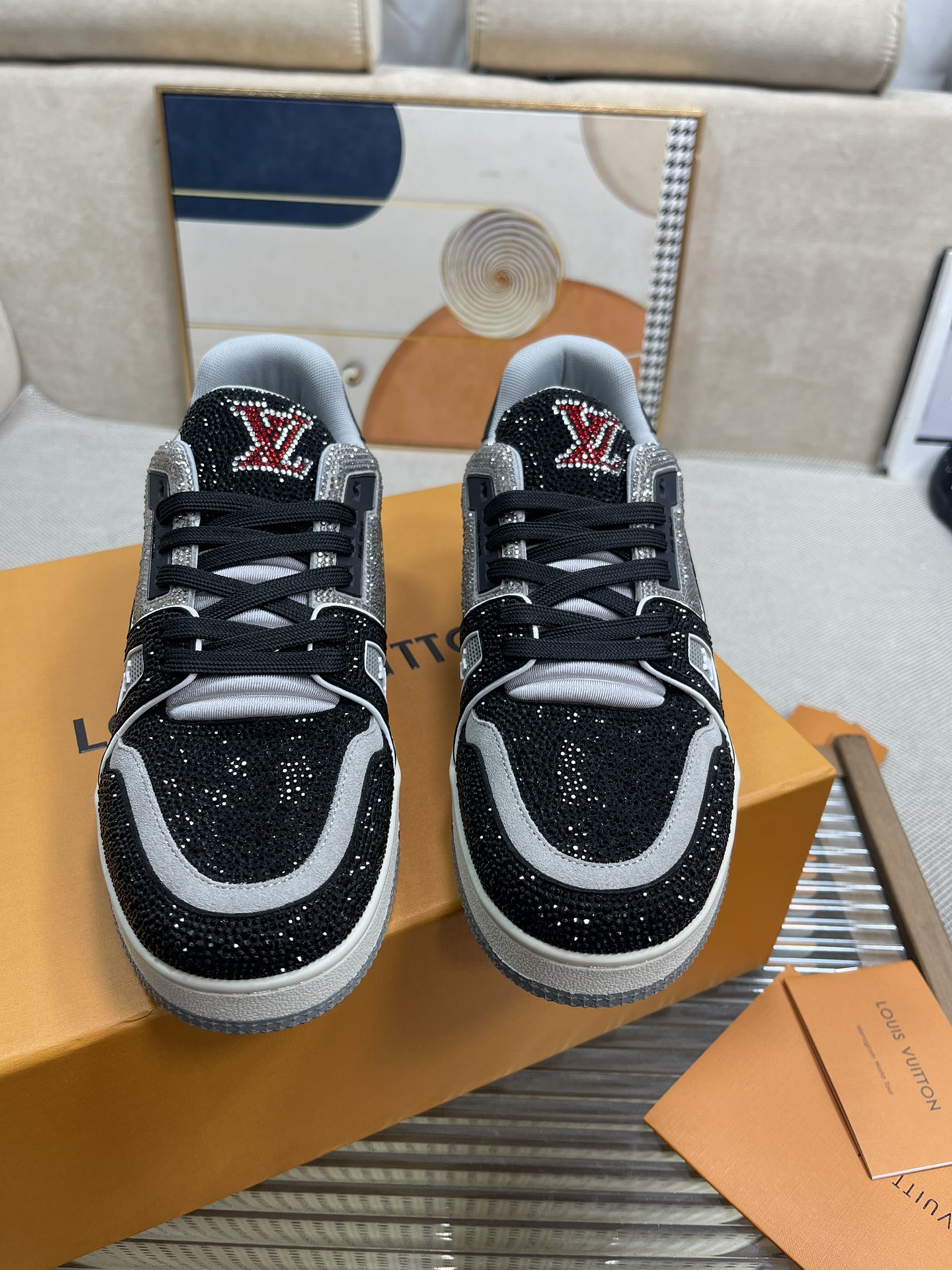 L0vis Vvtt0n Trainer Sneaker LV Black/Silver For Women