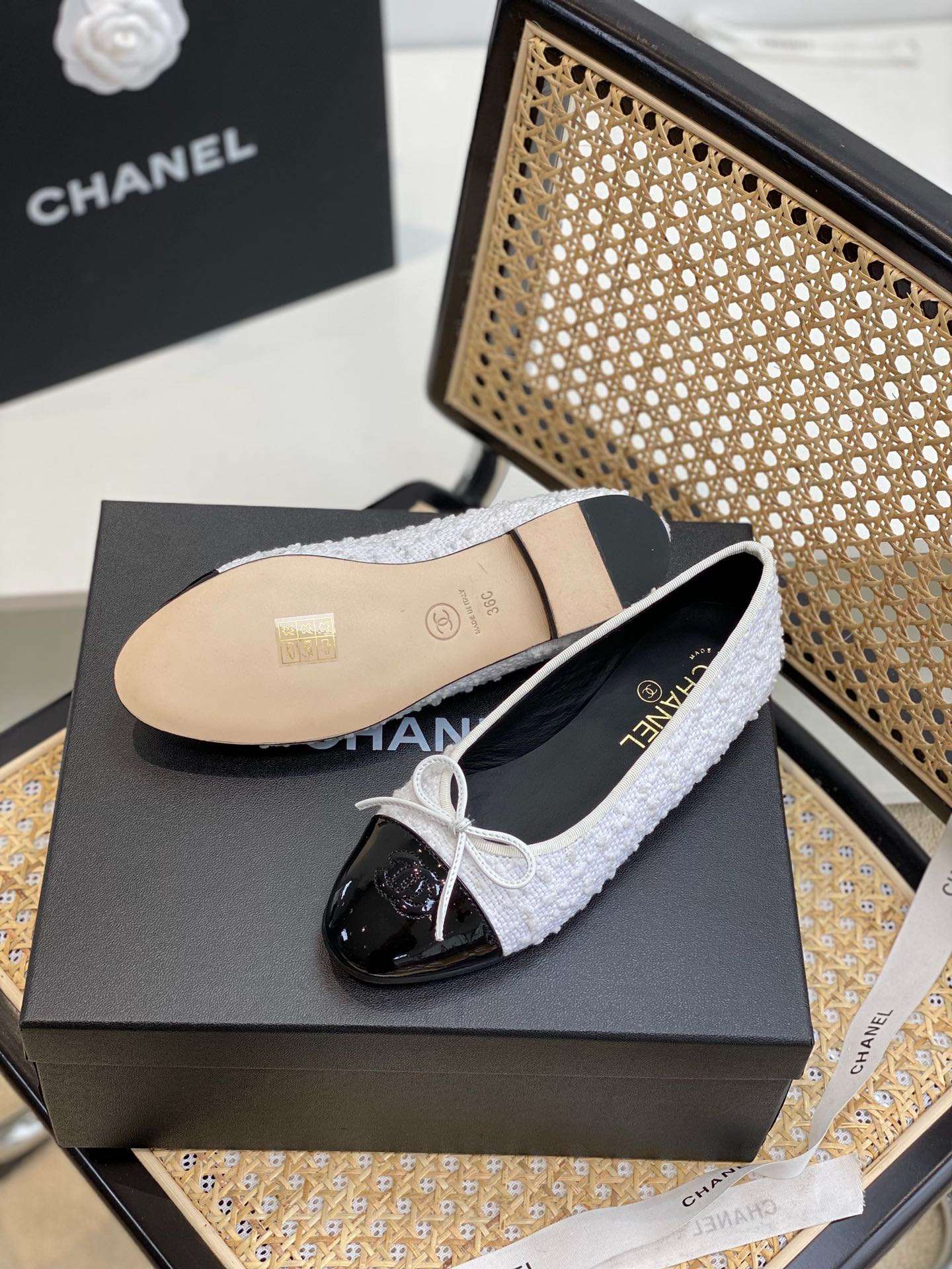 Ch**el Ballet Flats White For Women