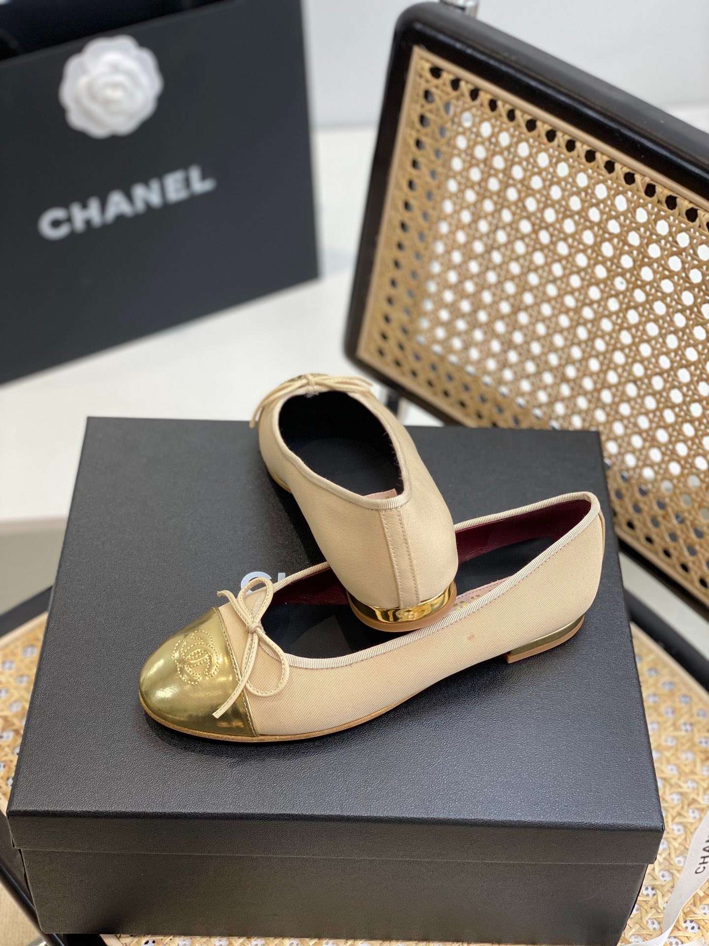 Ch**el Ballet Flats Gold For Women