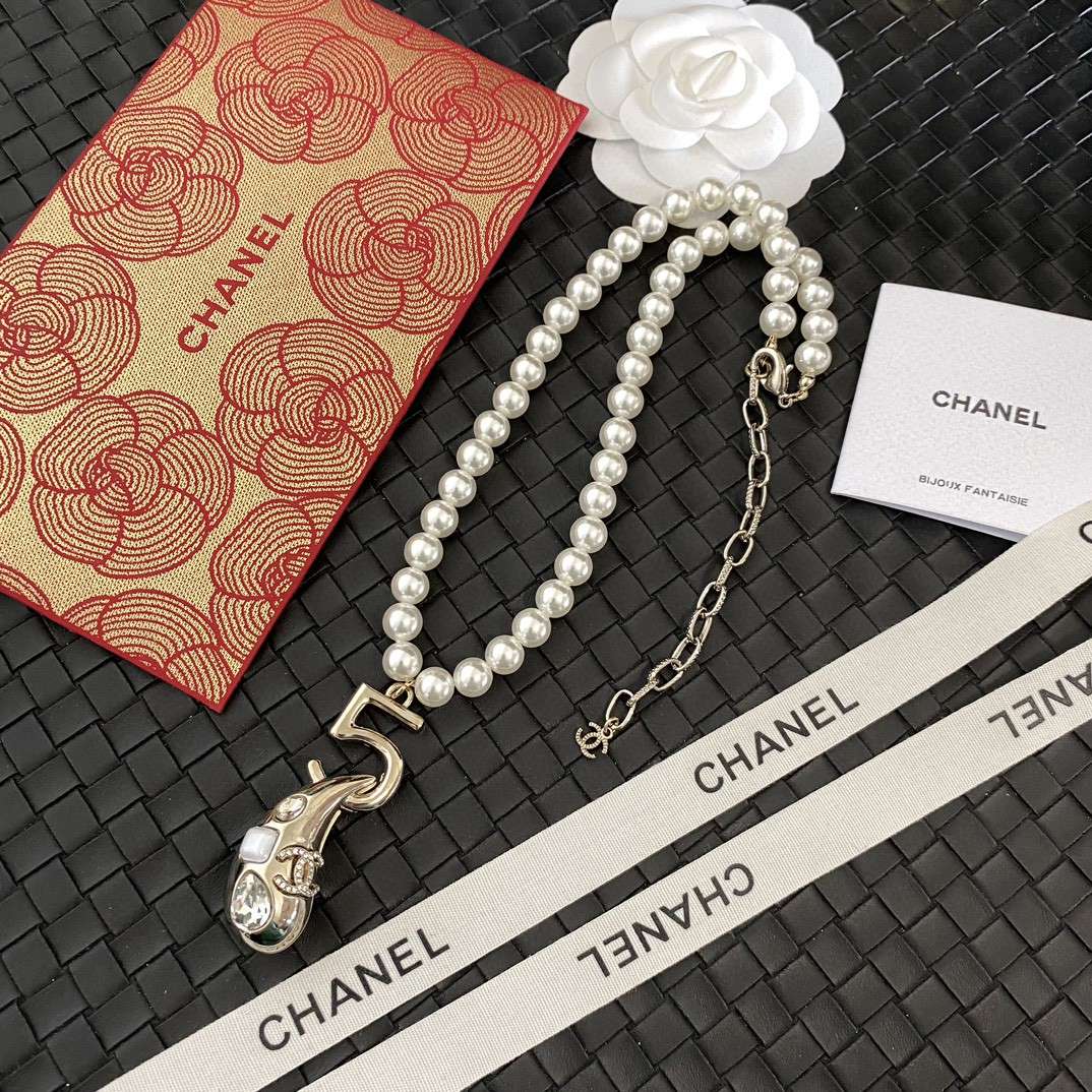 Ch**el Tear Drop Pearl Necklace Gold For Women