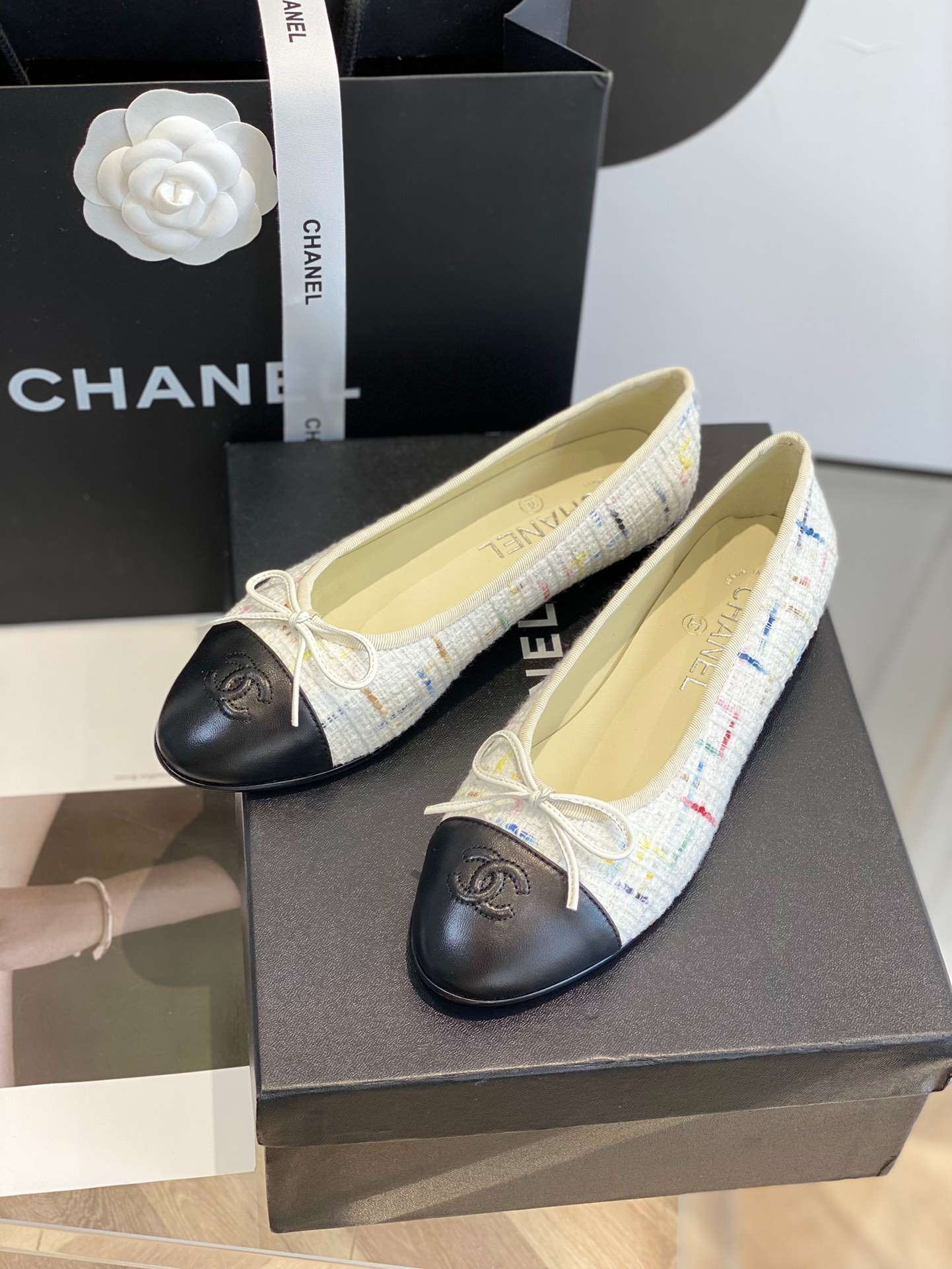 Ch**el Ballet Flats White For Women