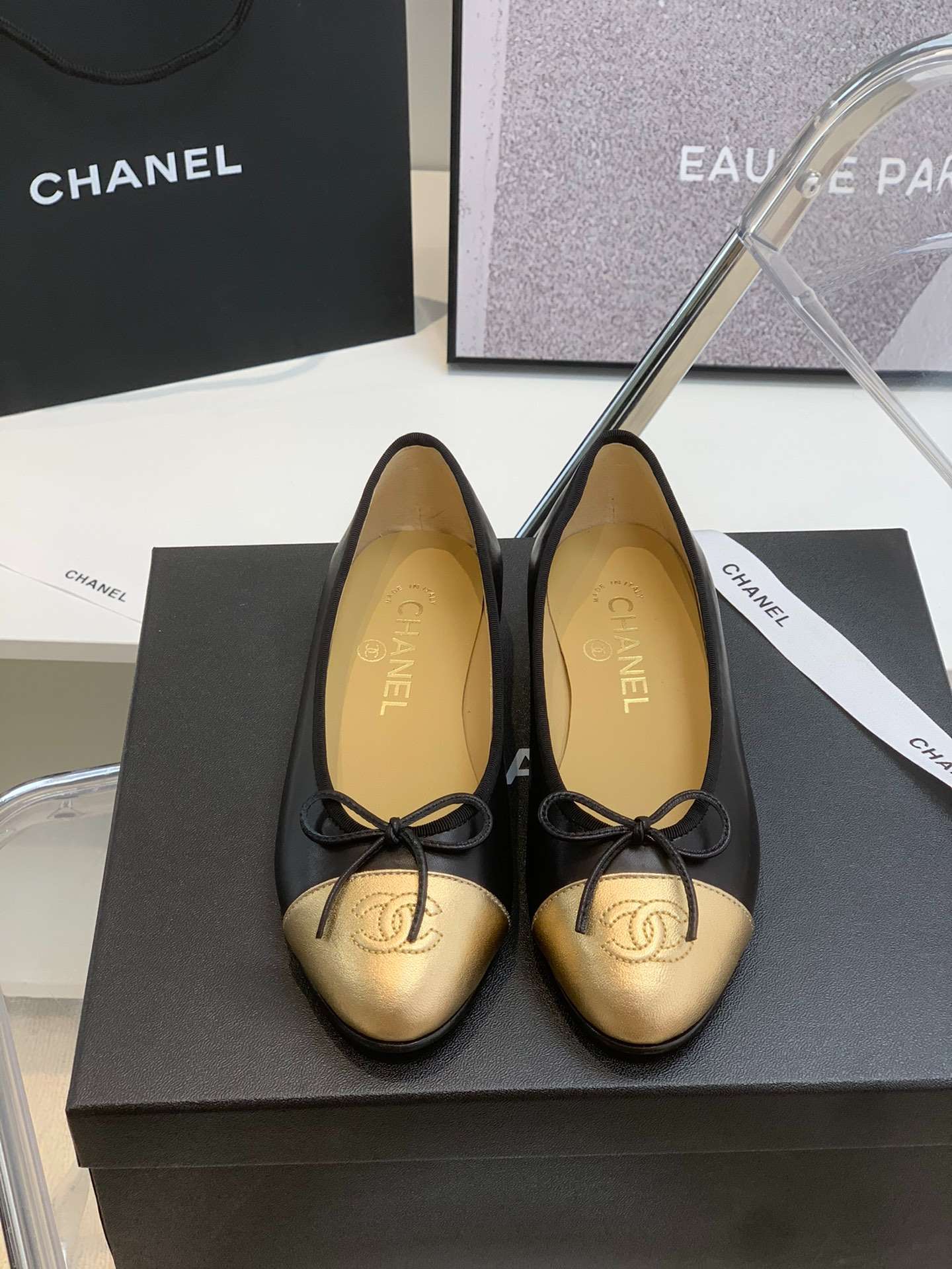 Ch**el Ballet Flats Black For Women