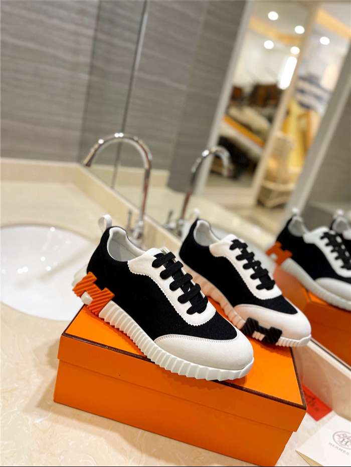 H**me5 Bouncing Sneaker Black For Women