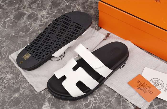 H**me5 Chypre Sandal White For Women
