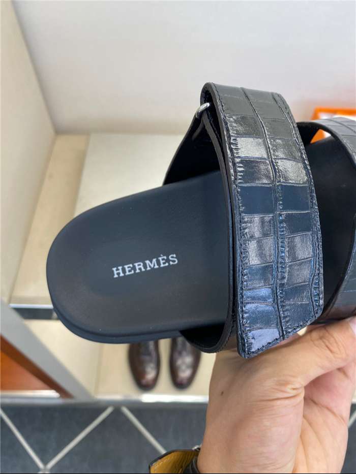 H**me5 Chypre Sandal Black For Women