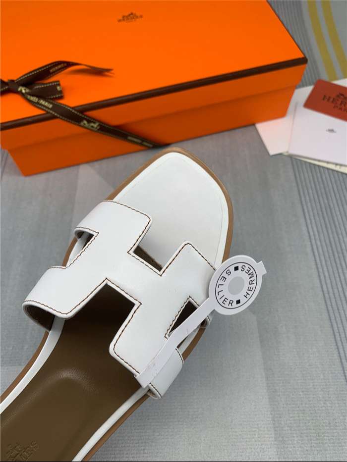 H**me5 Oran Sandal White For Women