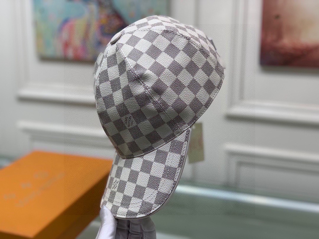 L0vis Vvtt0n Damier Azur Cap White For Men