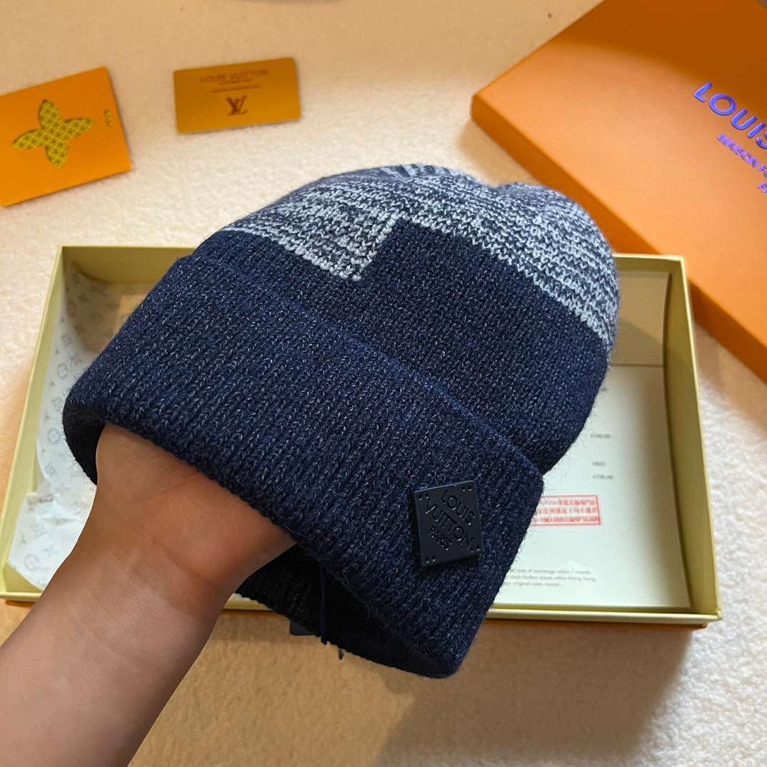L0vis Vvtt0n Neo Petit Damier Beanie Dark Blue For Women