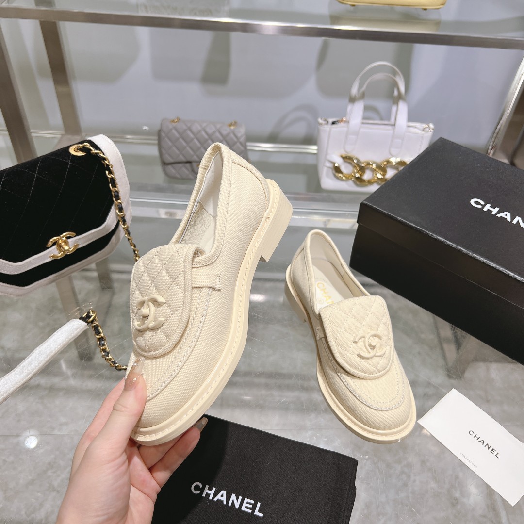 Ch**el Moccasins White For Women
