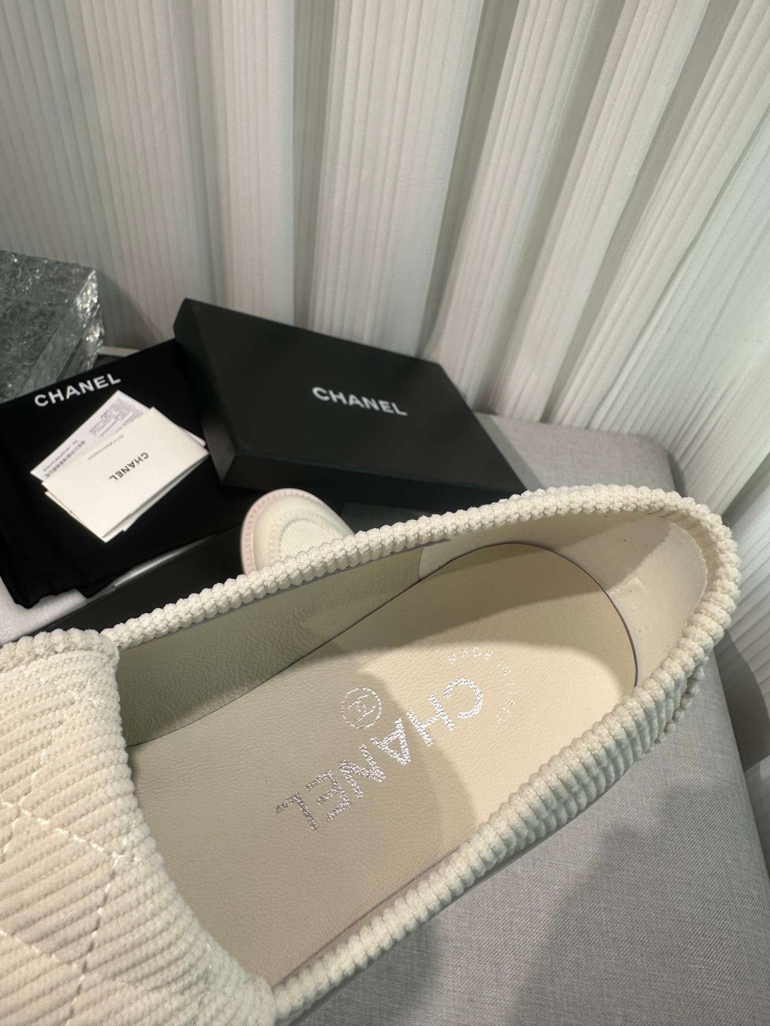 Ch**el Moccasins Cream For Women