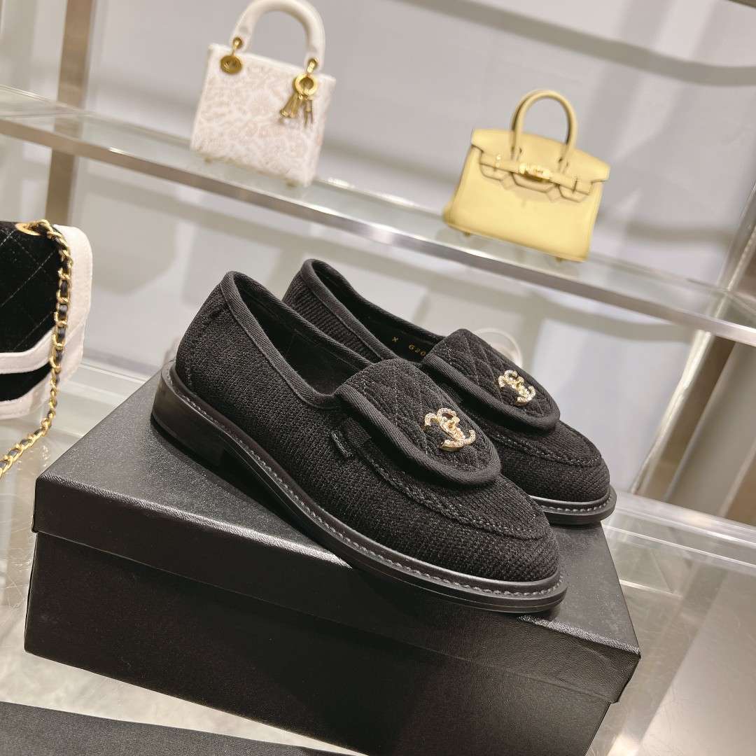 Ch**el Moccasins Black For Women