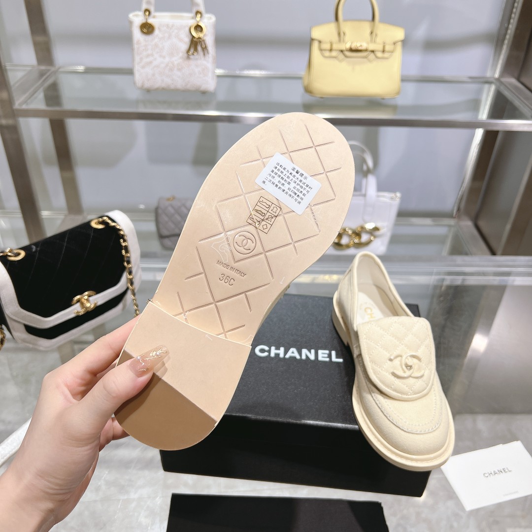 Ch**el Moccasins White For Women