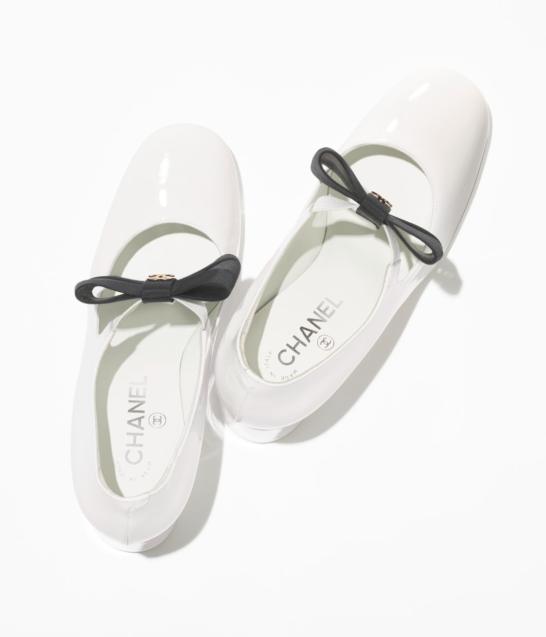 Ch**el Mary Janes White And Black For Women- G45356 B15113 NT688