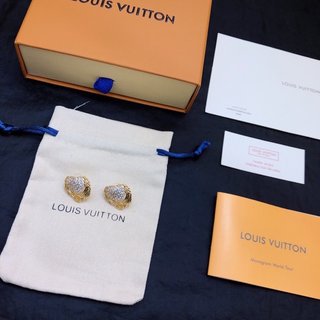 L0vis Vvtt0n D1am0nd Stud Earrings Gold For Women
