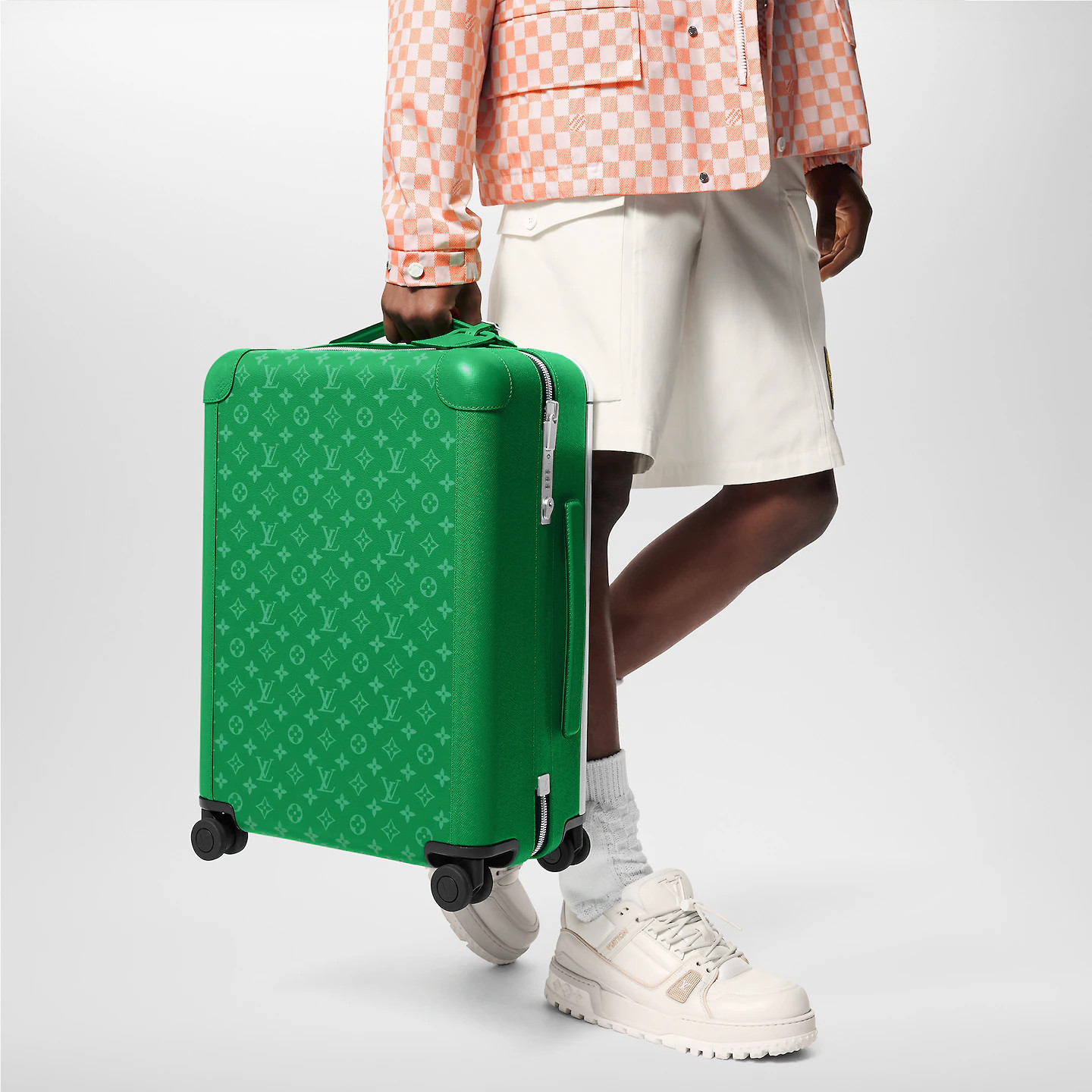 L0vis Vvtt0n Horizon 55 Green 21.6 Inches/ 55 Cm M31043